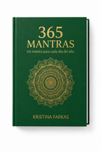 Portada cara A del libro 365 Mantras de Kristina Farkas, dos ejemplares en tapa dura verde con mandala dorado